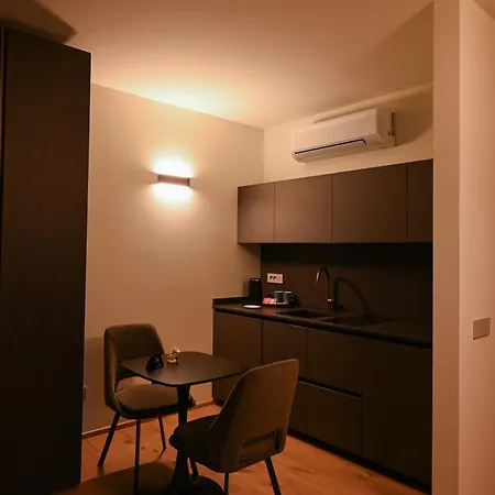 Apartman Arcade 91 Tirano
